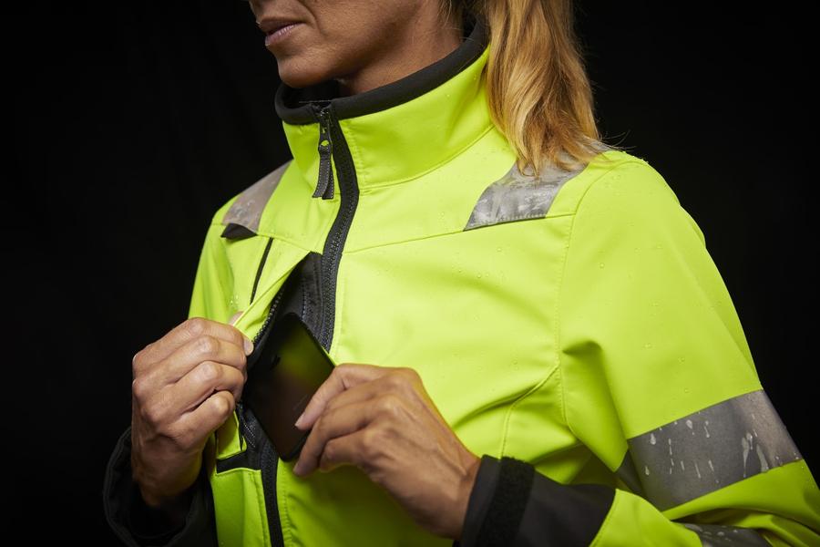 Helly Hansen sport,utcai és munkaruházat Zalaegerszegen